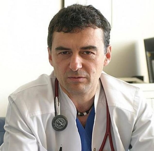 Doctor dermatologist-mycologist Йордан Стоянов